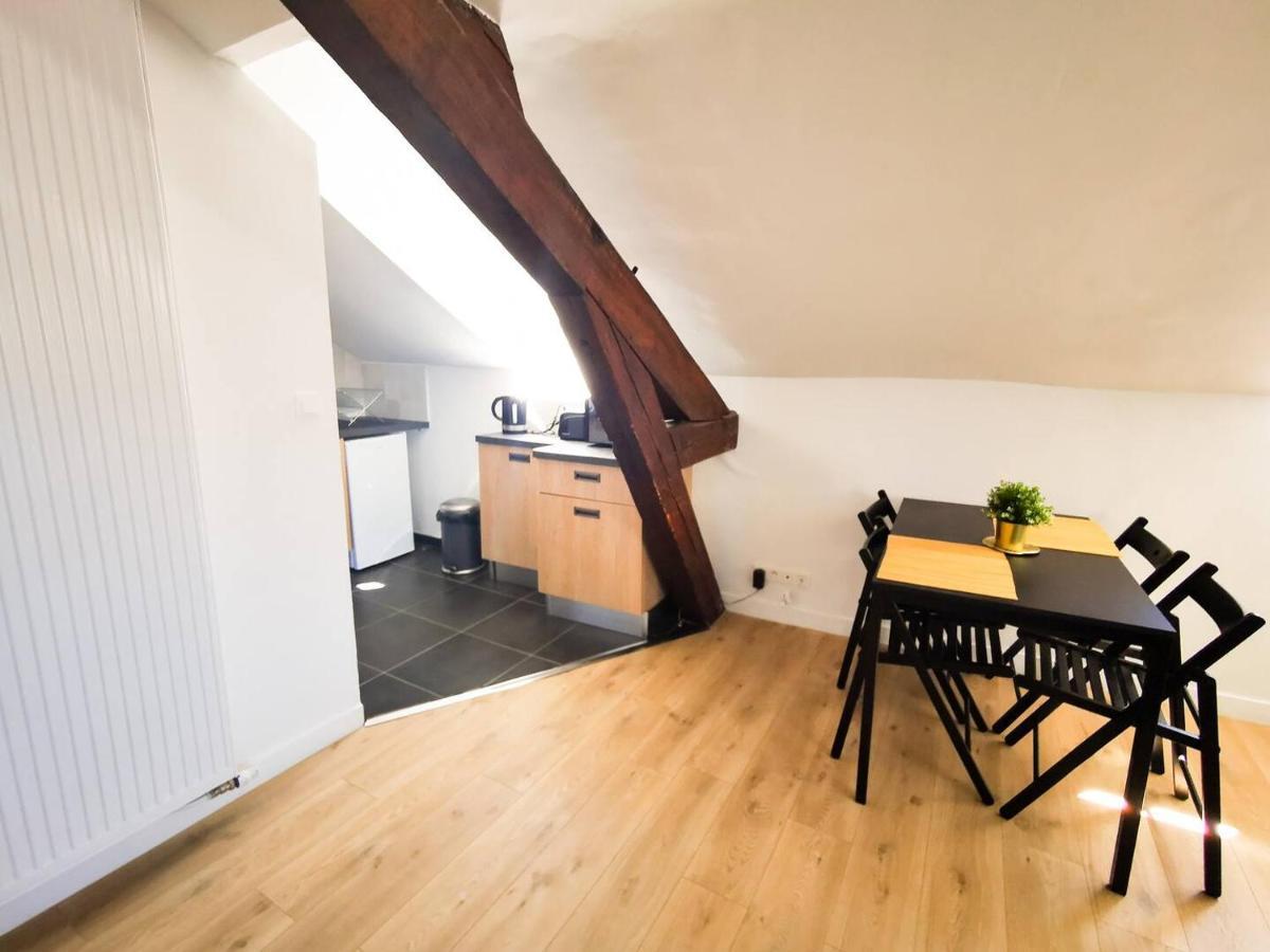 Appartement Cosy En Hypercentre - Le Petit Jules Dijon Buitenkant foto